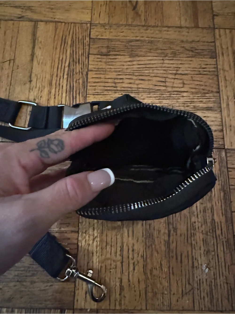 Black Nylon Dog Leash with Attached Pouch